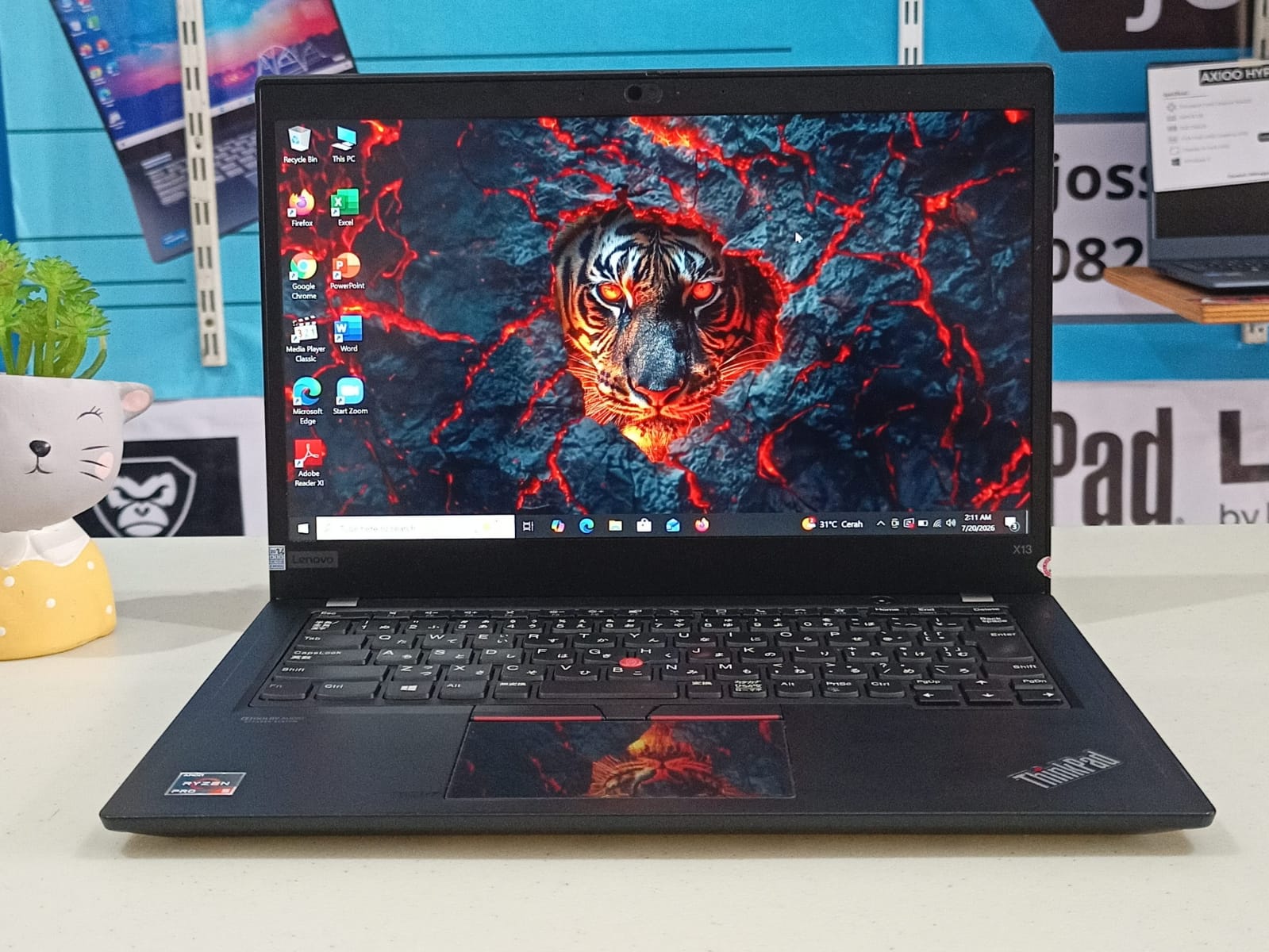 THINKPAD X13 Ryzen 5Pro-46500U / 32GB / 256GB