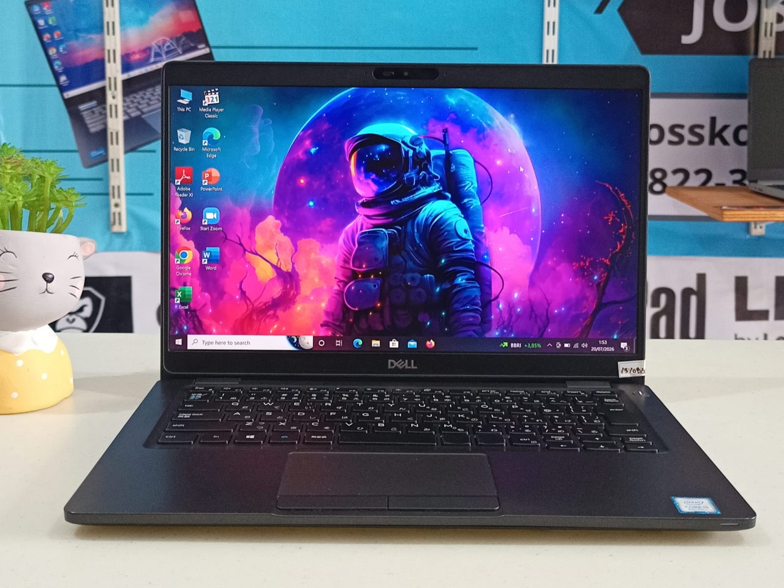 DELL LATITUDE 5300 Core i5-8265U / 8GB / 256GB