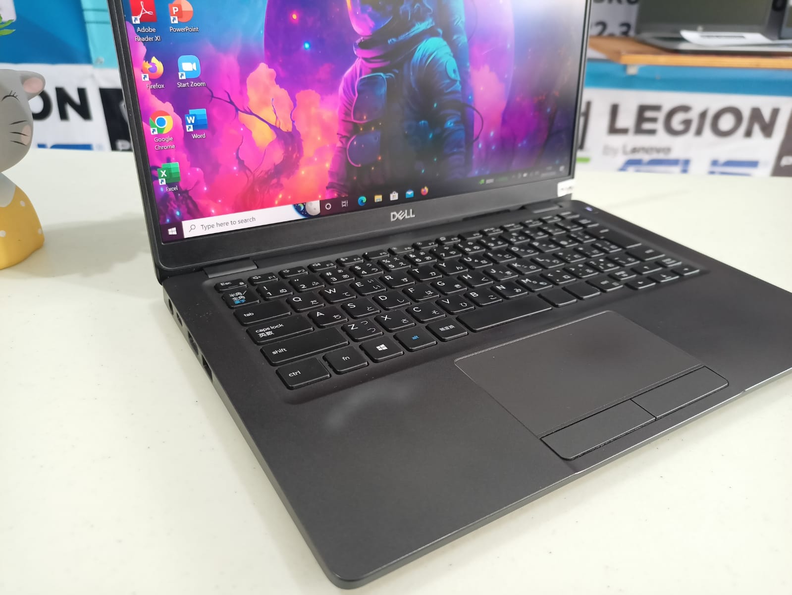 DELL LATITUDE 5300 Core i5-8265U / 8GB / 256GB - Gambar 3