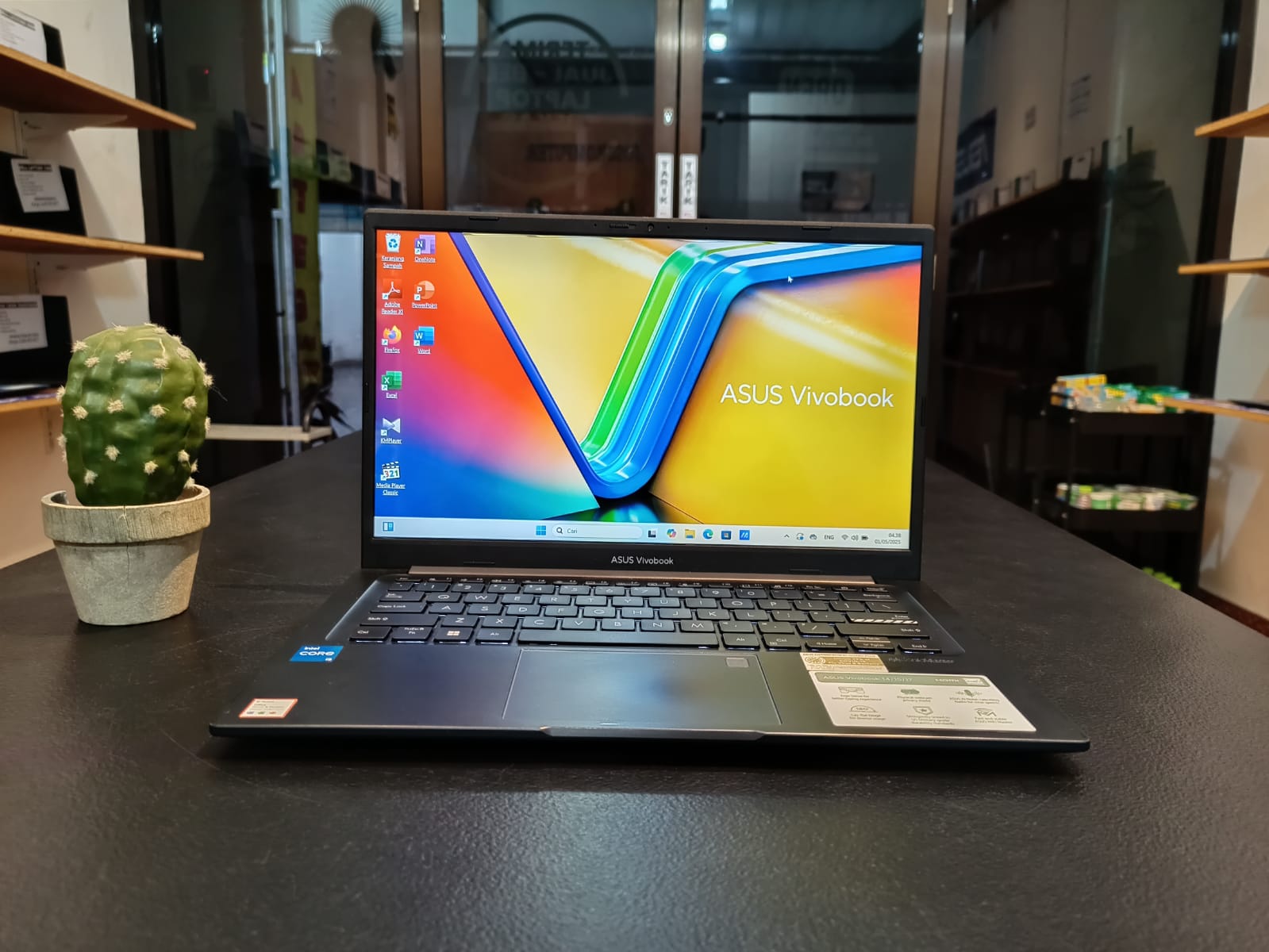 ASUS VIVOBOOK 14 A1404AZ (CORE i5-1235U/ 8 GB/ SSD 512 GB/ GARANSI)