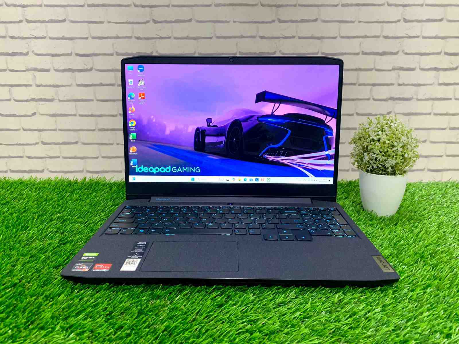 Lenovo Ideapad Gaming 3 15ARH05 AMD Ryzen 5 4600H / Ram 16GB / SSD 512GB / 15" FHD 120Hz / Nvidia GTX 1650Ti
