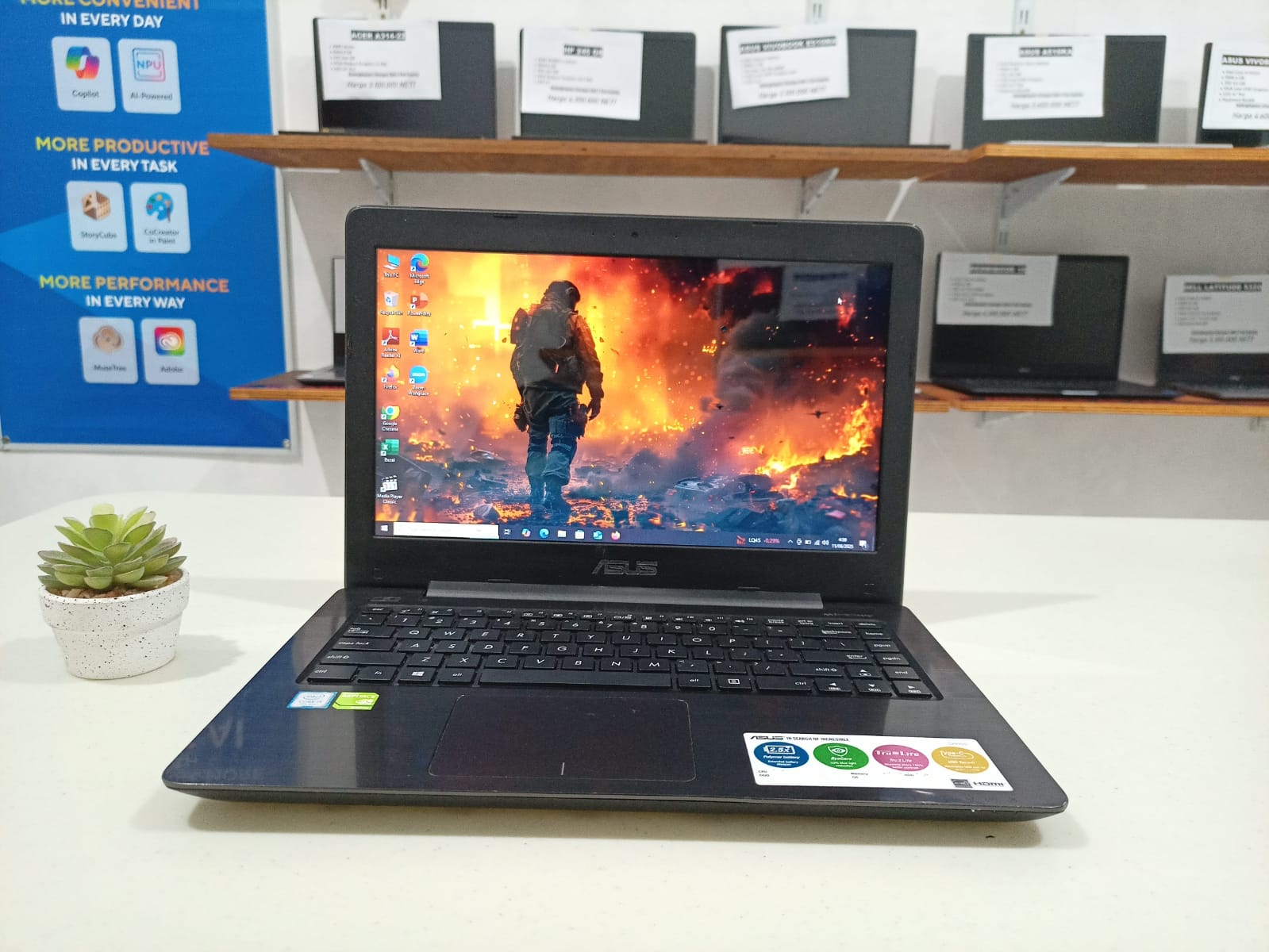 ASUS A456UR Core i5-7200U/4GB/SSD256GB/NVIDIA