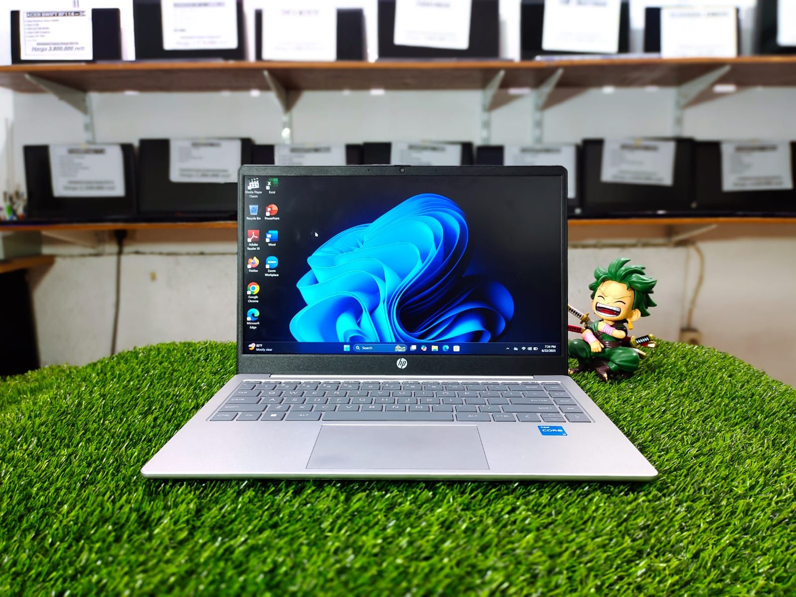 HP 14-EP0555TU Intel Core i3-1215U (Ram 8GB/SSD 512GB NVMe) Intel UHD Graphics/ Key Backlit