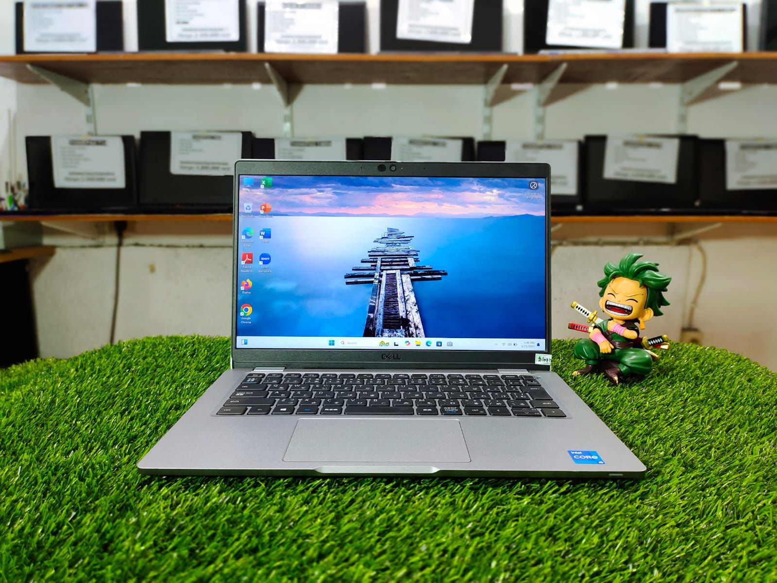 DELL LATITUDE 5320 Intel Core i5-1135G7 (Ram 8GB/SSD 256GB NVMe) Intel Iris Xe Graphics / Touchscreen