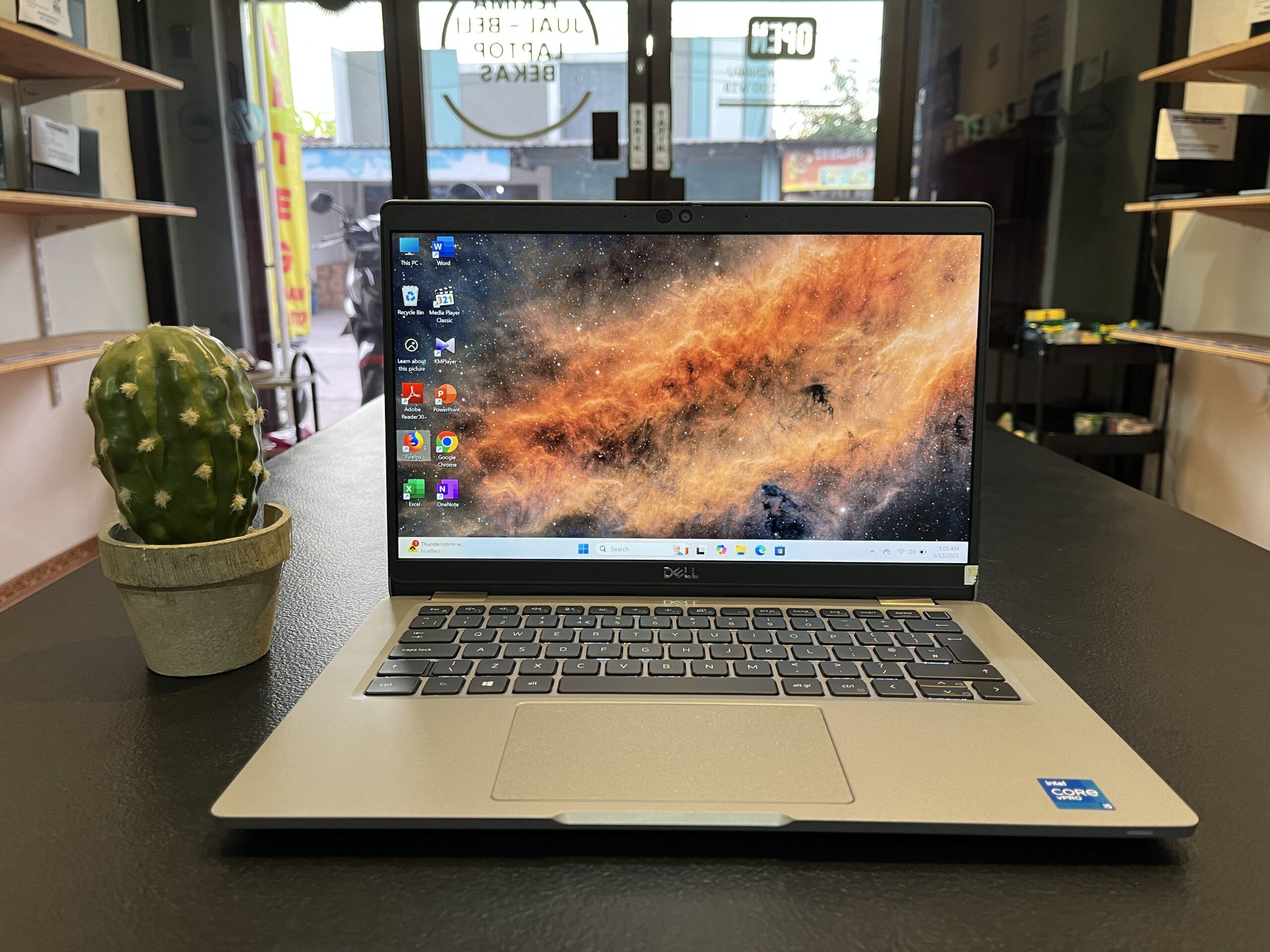DELL LATITUDE 5320 (Core i5-1145G7 / 16 GB / SSD 512 GB NVMe)