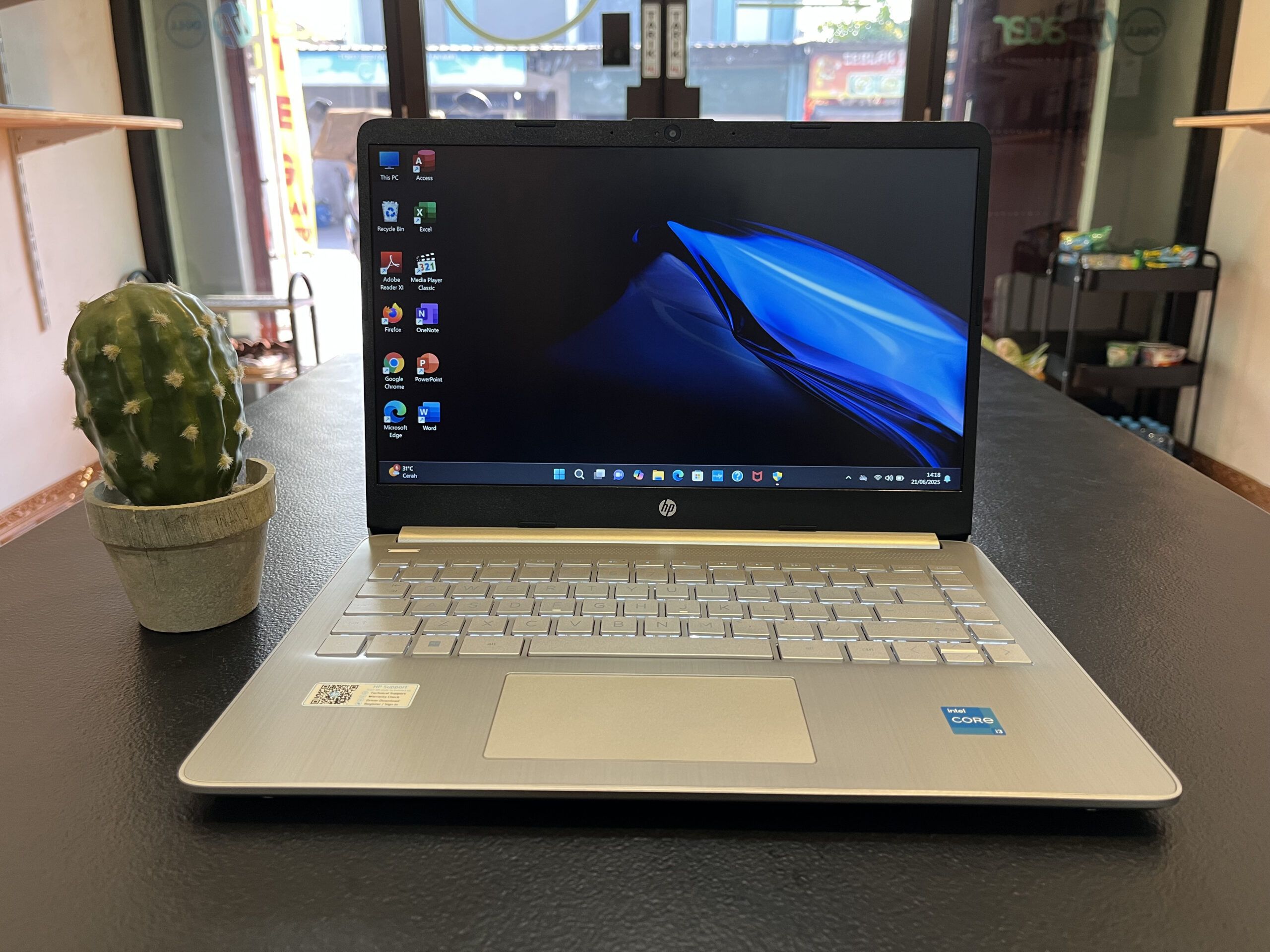 HP 14S-DQ5127TU (CORE i3-1215U / 8GB / SSD 512GB / GARANSI )