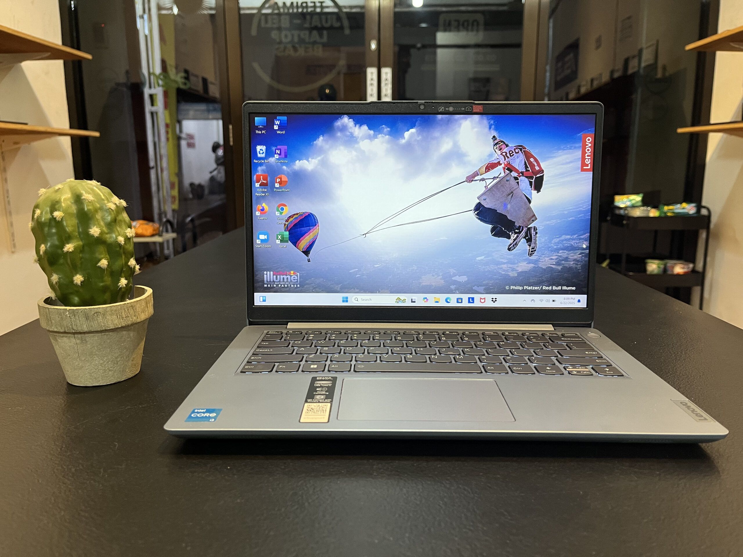 LENOVO IP SLIM3 14AIU7 ( CORE i3-1215U / 8GB /  SSD 512GB/ GARANSI )
