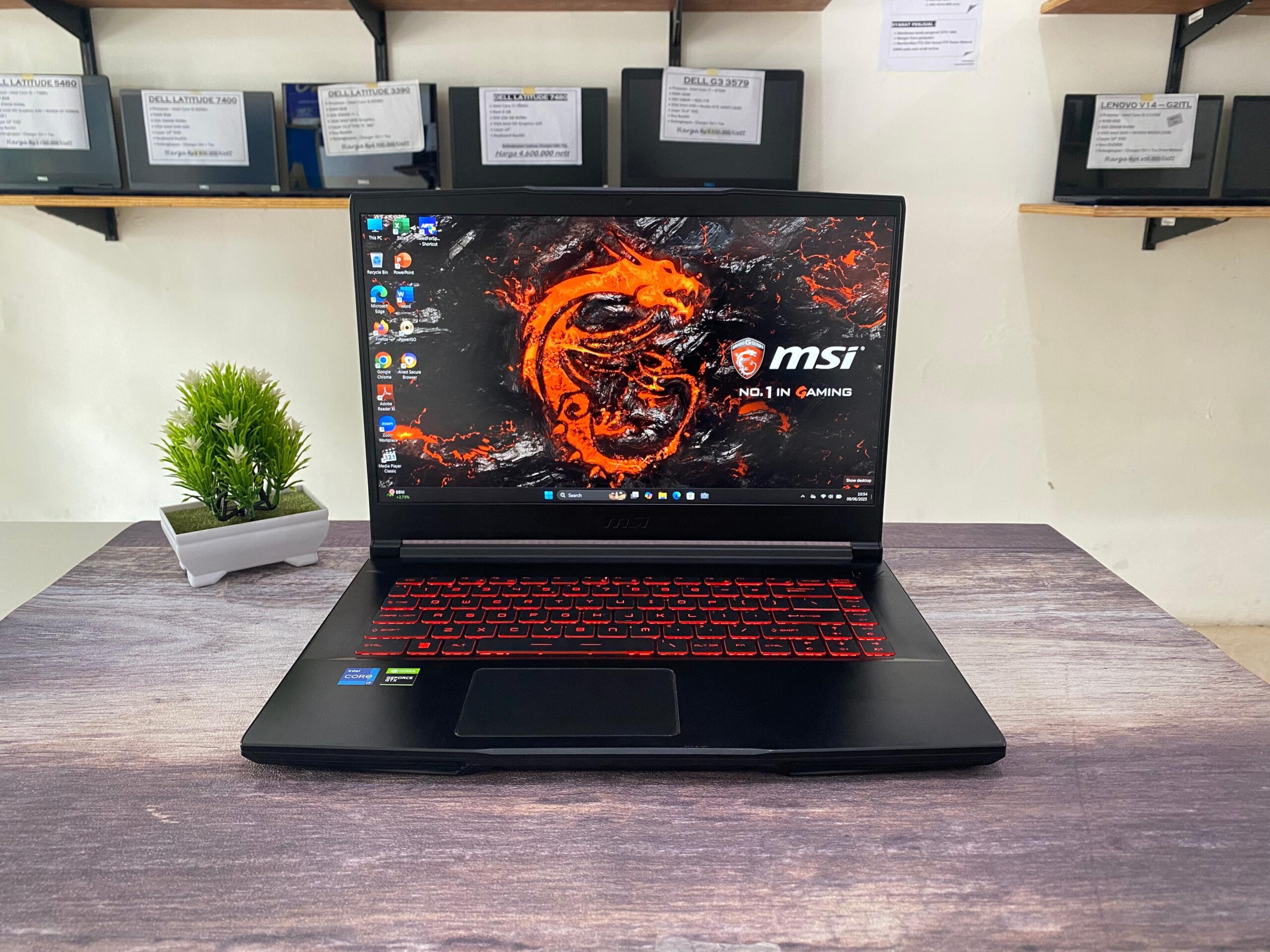 LAPTOP MSI GF63 THIN 11SC | INTEL CORE I7-11800H ( RAM 16GB / SSD 512GB NVMe )