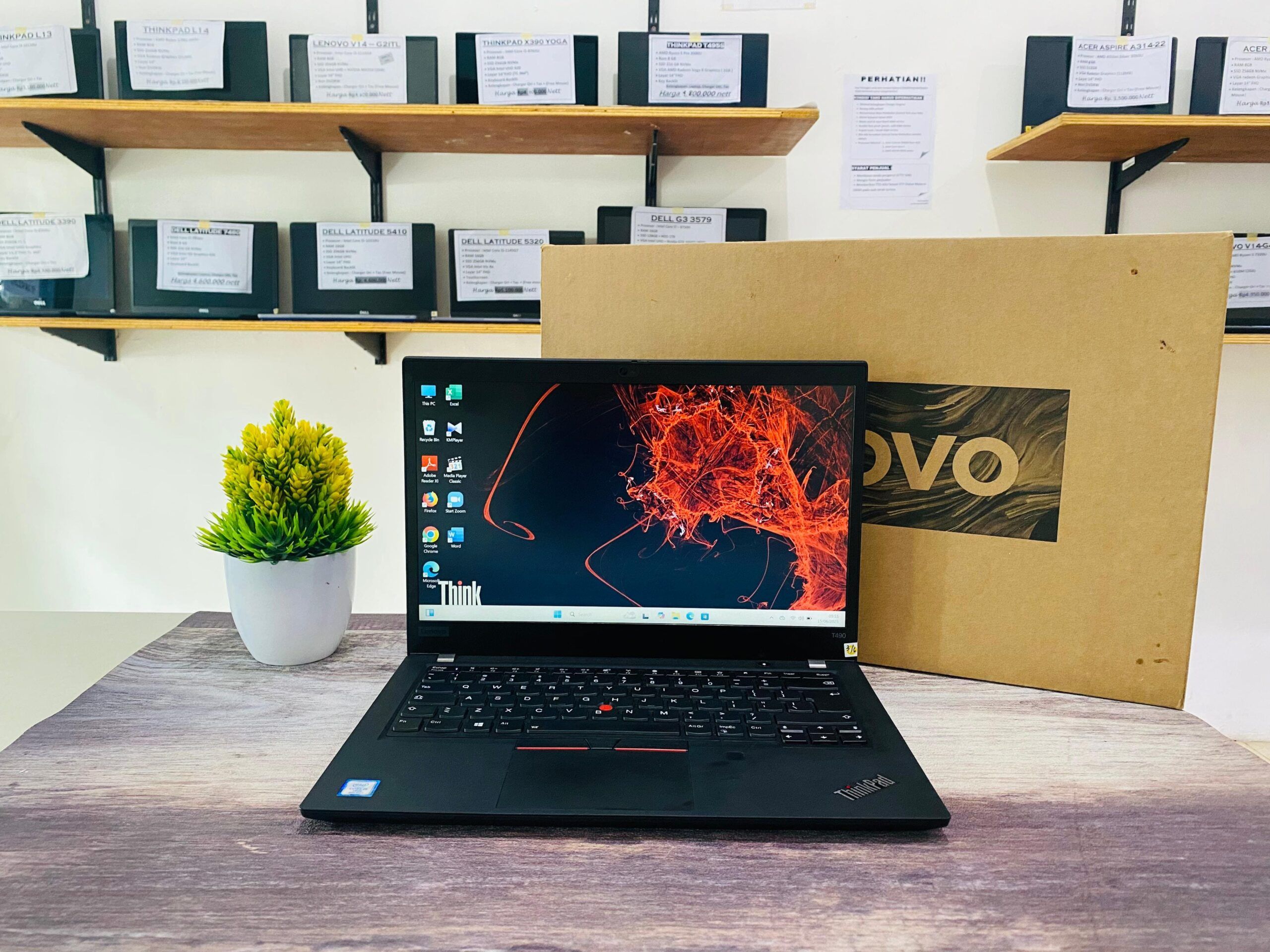 LAPTOP LENOVO THINKPAD T490 | INTEL CORE I5-8365U ( RAM 16GB / SSD 256GB NVMe )