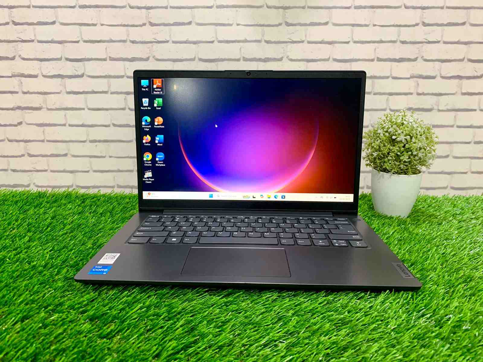 LENOVO V14 G3 IAP Intel Core i5-1235U / Ram 16GB / SSD 512GB / 14" FHD