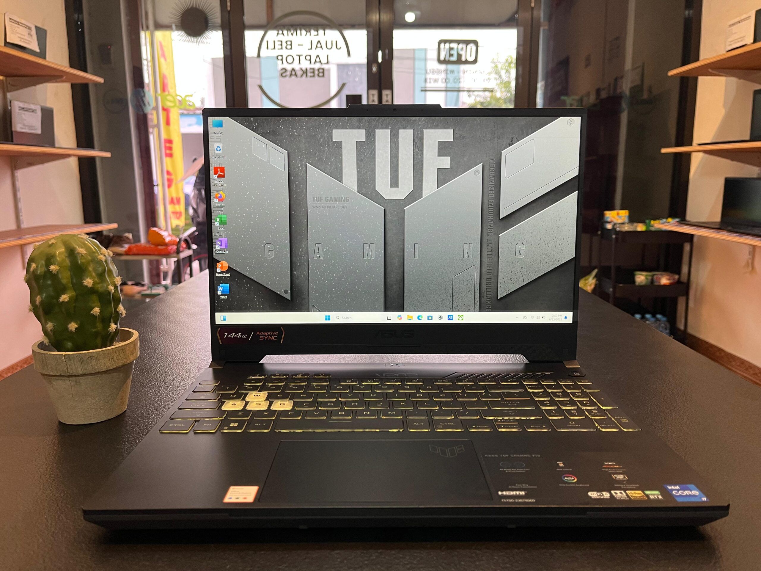 ASUS TUF F15-FX507ZE (CORE i7-12700H / 16GB / SSD 512GB / NVIDIA RTX 2050)