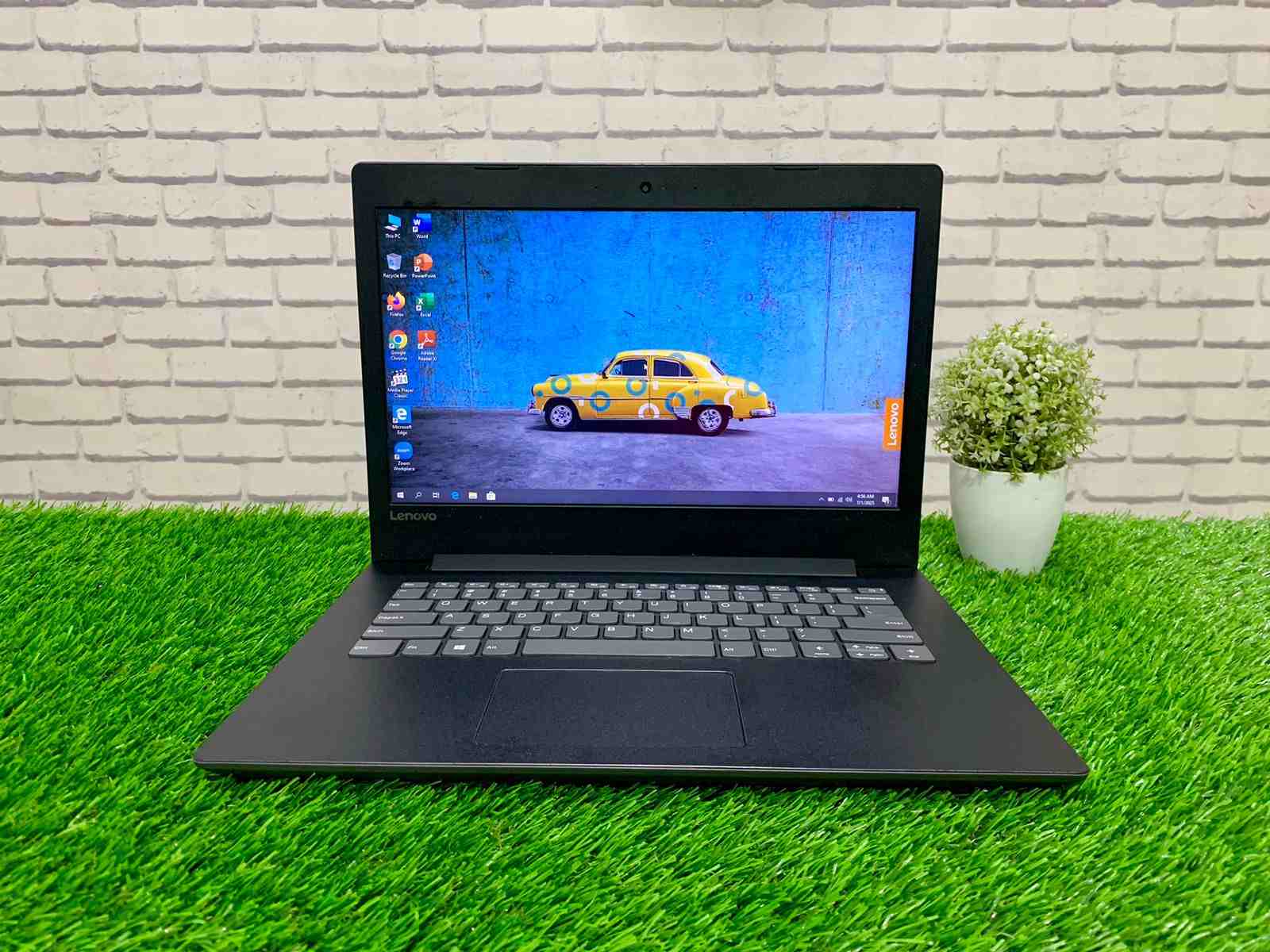Lenovo Ideapad 330-14IKB Intel Core i5-7200U / Ram 8GB / SSD 256GB / Nvidia GT 920MX