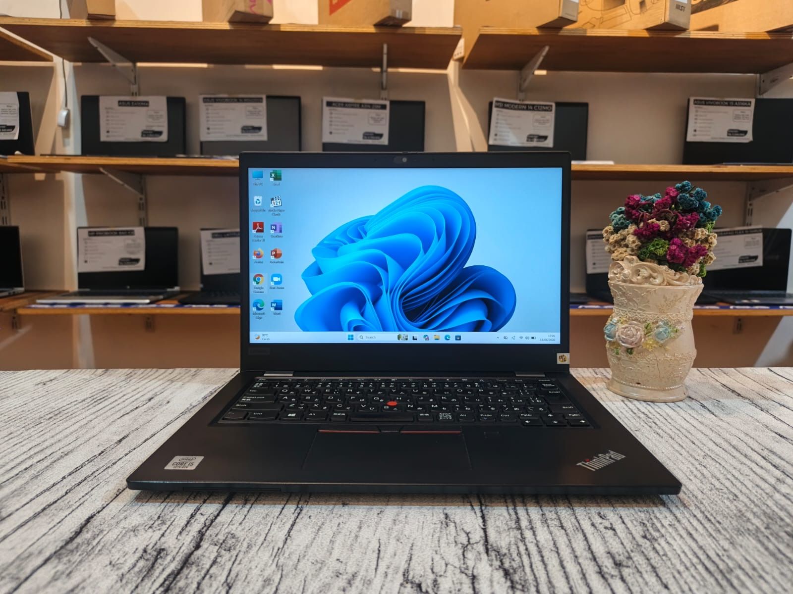 LENOVO THINKPAD L13 GEN 1 Intel Core i5-10210U (Ram 16GB / SSD 256GB NVMe) Intel UHD Graphics